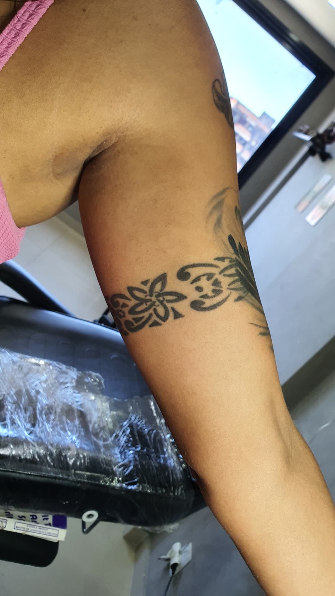 Tatuagem antiga antes da cobertura — Cacique